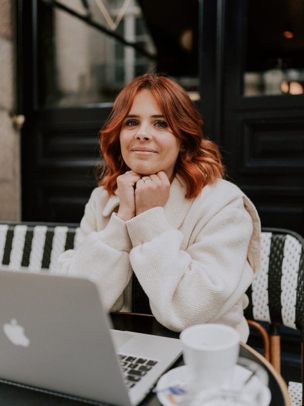 Célia regard amoureux